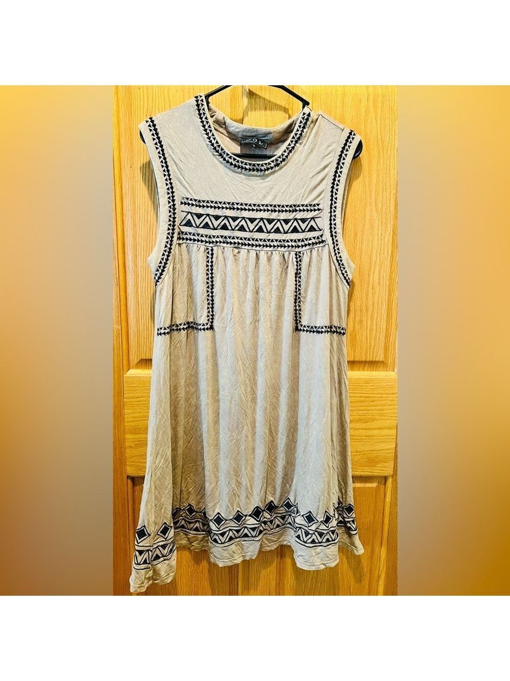 NWOT Small POL Sleeveless Beige and Black Patterned Mini Dress